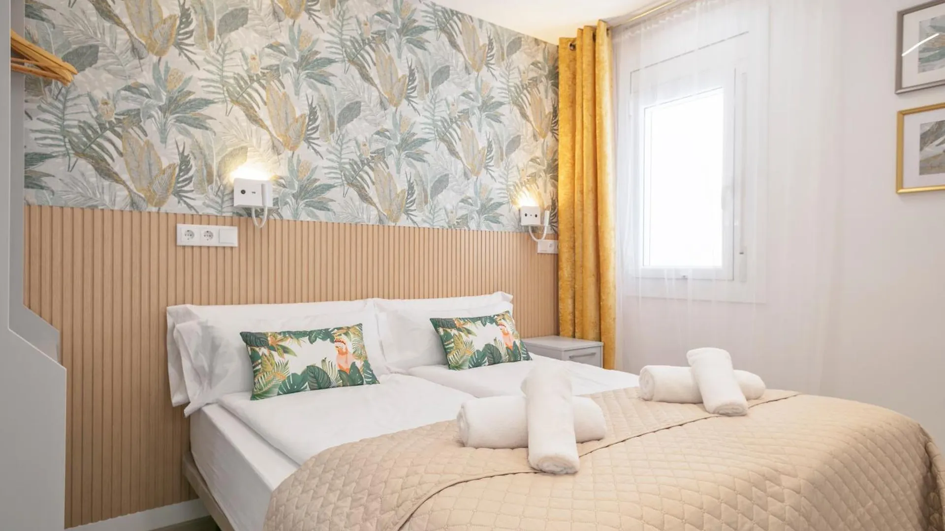 Boutique Plaza Catalonia Suites Cornella Cornella de Llobregat Spain