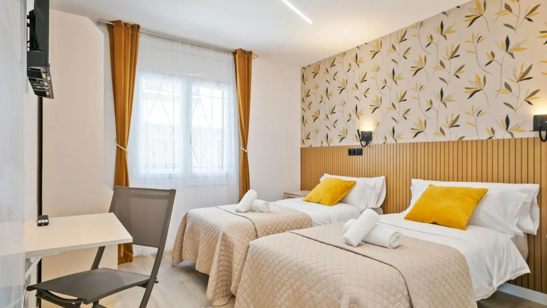 Apartment Boutique Plaza Catalonia Suites Cornella Cornella de Llobregat